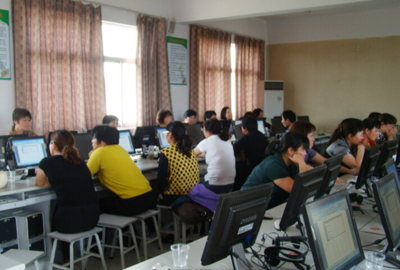 探索優(yōu)質(zhì)計(jì)算機(jī)培訓(xùn)機(jī)構(gòu) 為您的技術(shù)未來鋪路