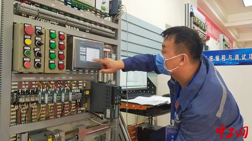 包頭市“工匠杯”電工企業智能工廠方向職業技能比賽圓滿落幕，計算機信息技術咨詢服務助力產業升級